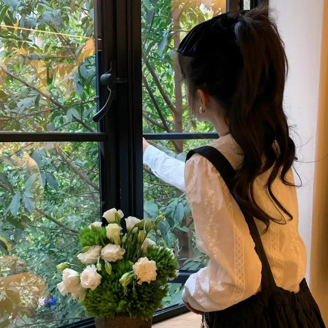 伞少女